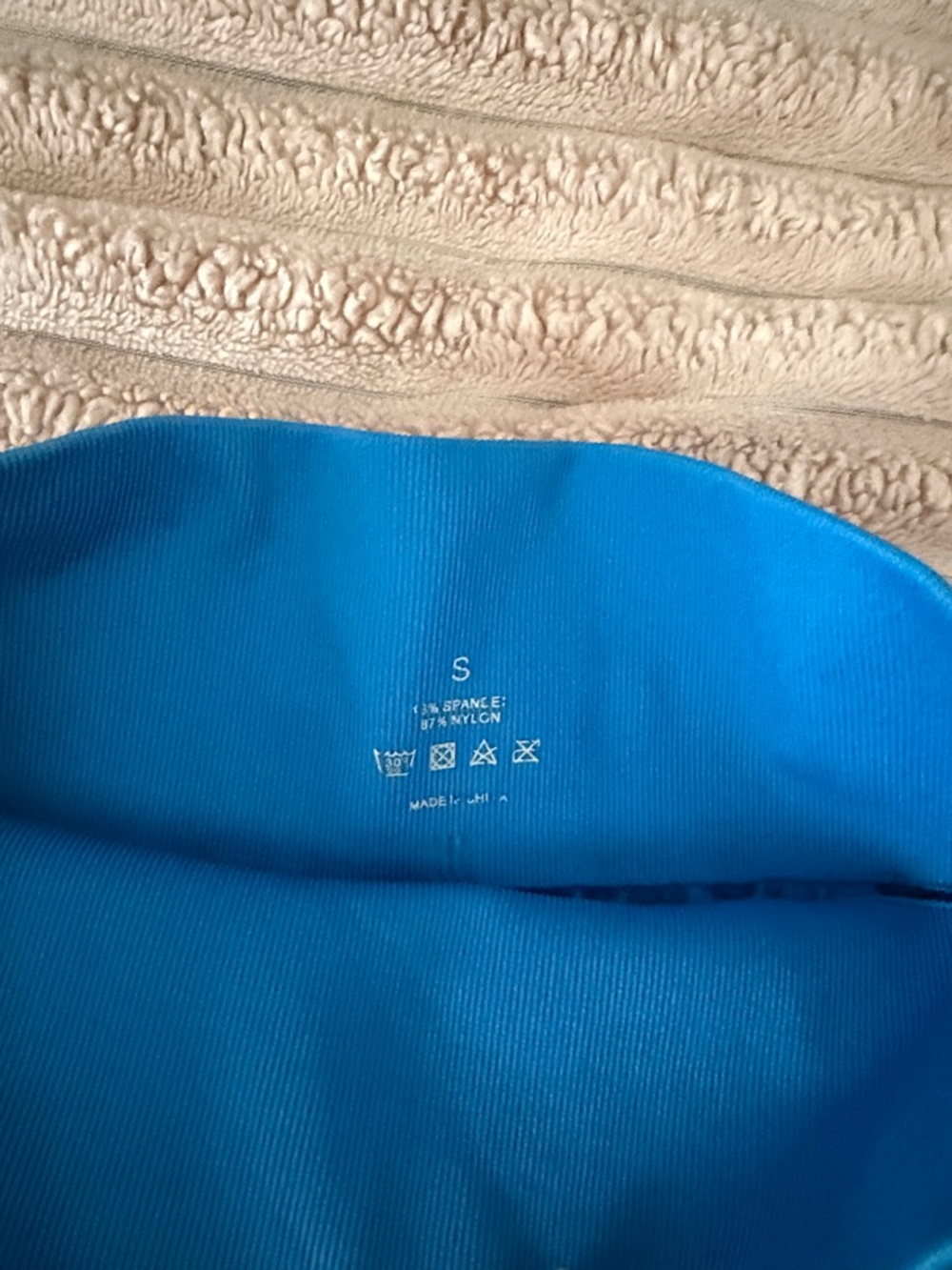 NVGTN Bright Blue High-Waist Women's Active Shorts - Picture 3 of 3